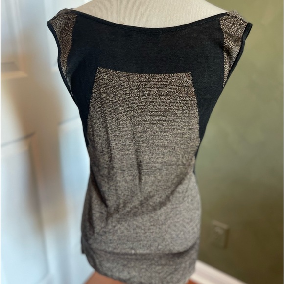 NIC & ZOE gold sequined sleeveless top Size PM - Picture 6 of 8